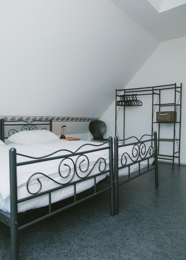 Gaestehaus Vigliarolo Gewerblich Jedes Zimmer Eigenes Bad Gemeinschaftskueche Elmshorn Exteriör bild