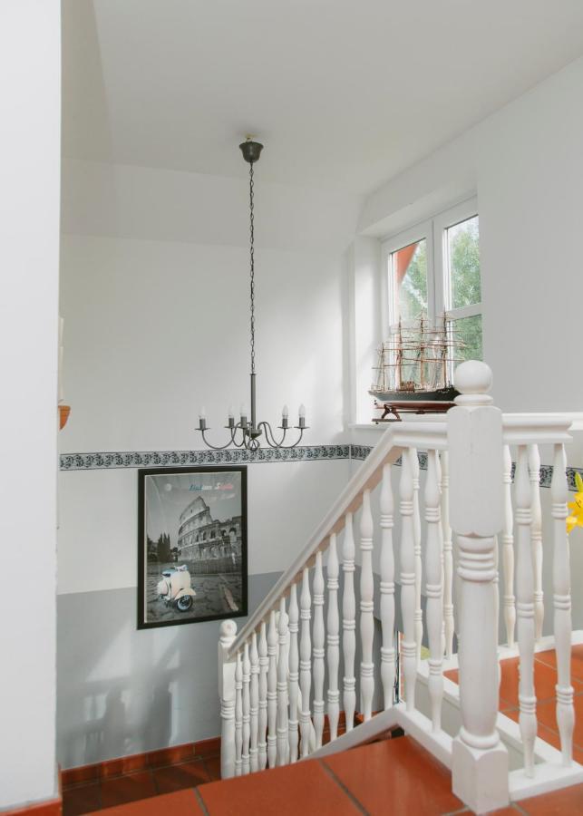 Gaestehaus Vigliarolo Gewerblich Jedes Zimmer Eigenes Bad Gemeinschaftskueche Elmshorn Exteriör bild